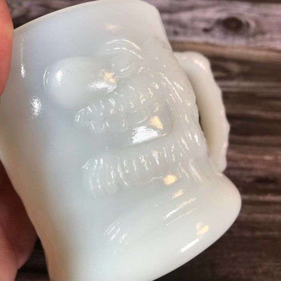 Fire King Milk Glass GROG MUG by BC Comics Johnny Hart Caveman Vintage EUC - Picture 2 of 6